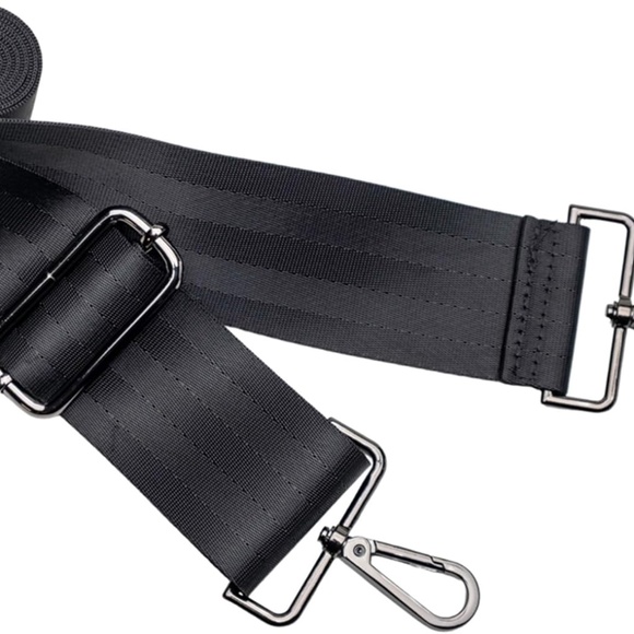 WanderFull Original HydroBag Crossbody Water Bottle Holder in Matte Black - Picture 2 of 5